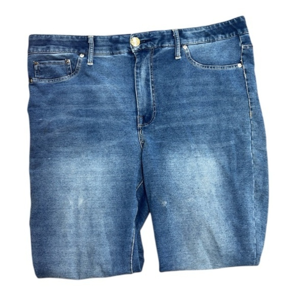 Seven7 Blue Jean Shorts Classic Casual Style size 14 women’s
